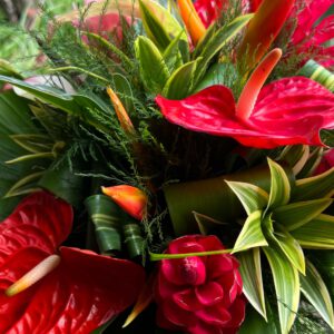 Création sur-mesure 100% fleurs tropicales