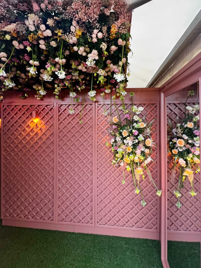 plafond fleuri macq designer floral